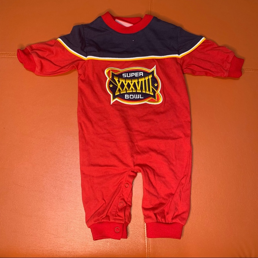 Reebok Super Bowl XXXVIII Onesie 6/9m - Picture 1 of 5